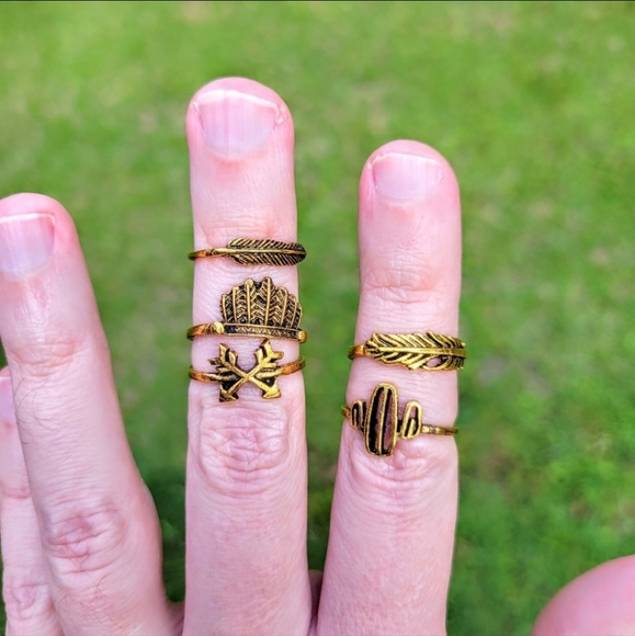Southwest Boho Golden Bronze 5 Ring Set Size 6.5 - Picture 2 of 8